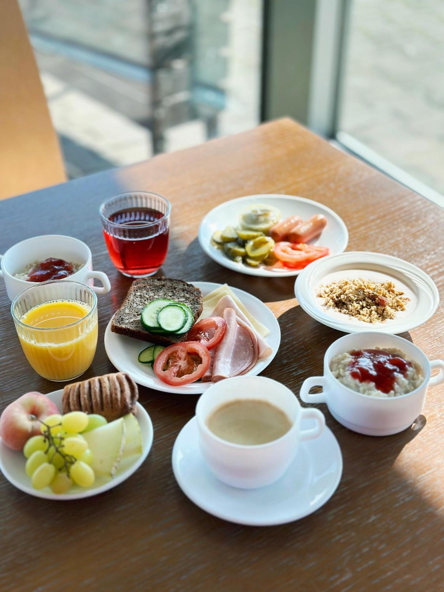 Hotel Promenaadi Хаапсалу Екстериор снимка